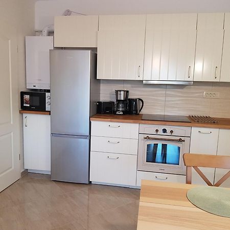 Apartament Monadin 3 Брашов Екстериор снимка