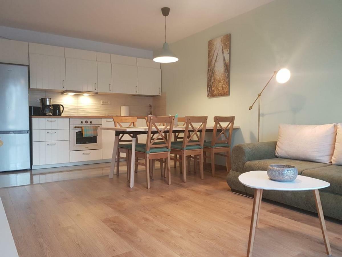 Apartament Monadin 3 Брашов Екстериор снимка