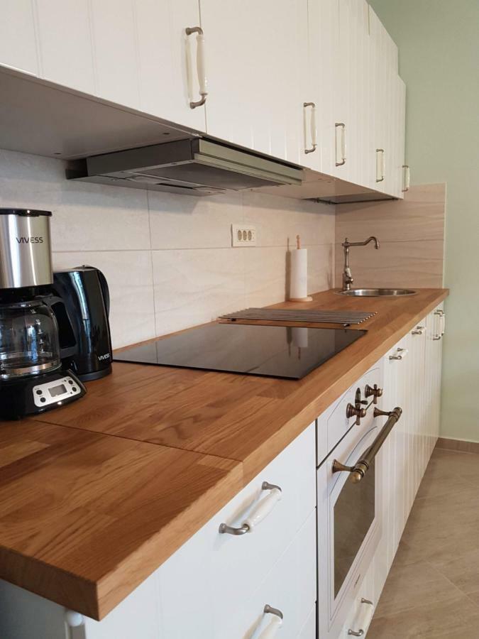 Apartament Monadin 3 Брашов Екстериор снимка